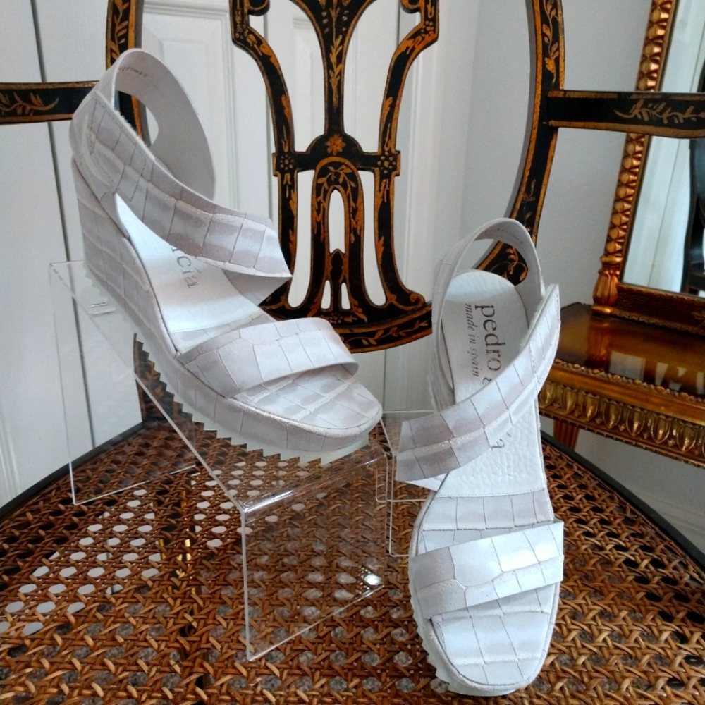 Pedro Garcia White Wedge Sandals